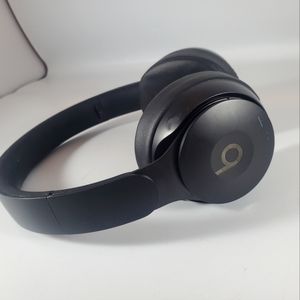 Beats by Dr. Dre - Solo Pro Wireless Noise Cancelling On-Ear Headphones